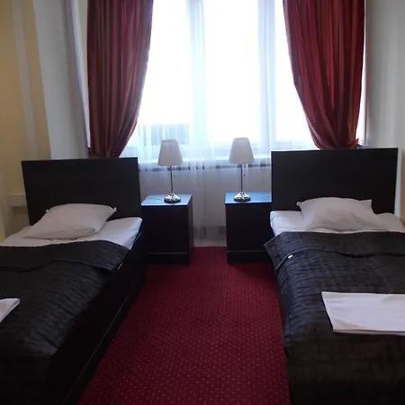 Scsk Zurawia 3* Varsóvia