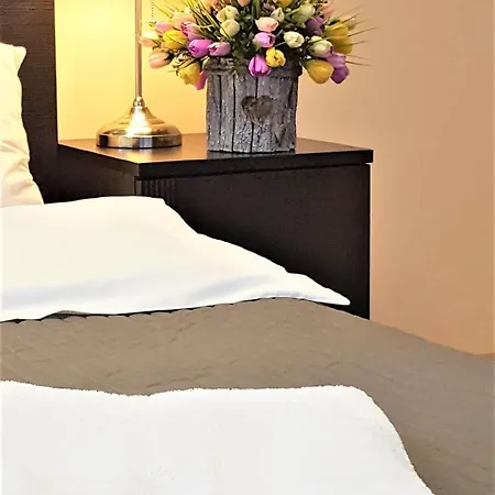 Scsk Zurawia Bed & Breakfast