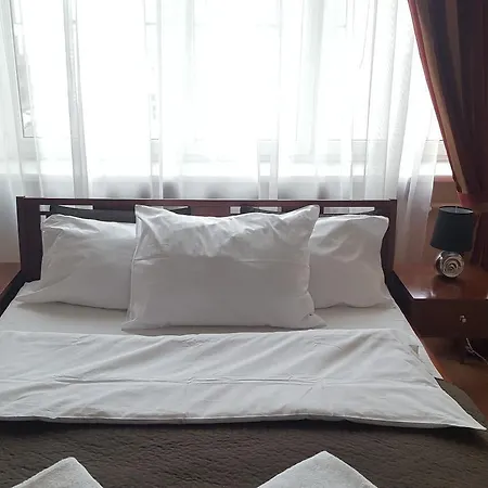 Scsk Zurawia Bed & Breakfast Varsavia