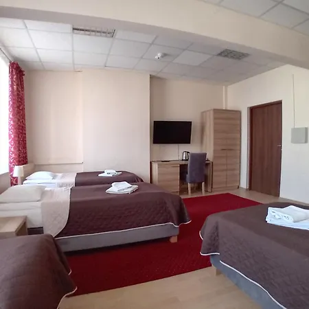 Bed and breakfast Scsk Zurawia 2*