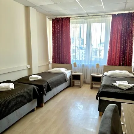 Bed and breakfast Scsk Zurawia 2*